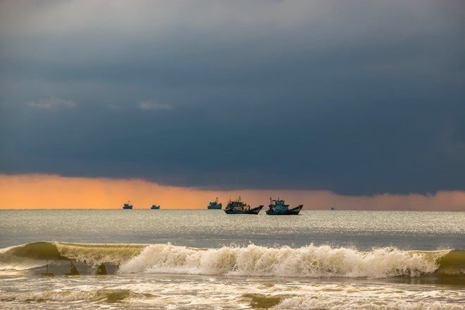 Tắm biển ở Vũng Tàu