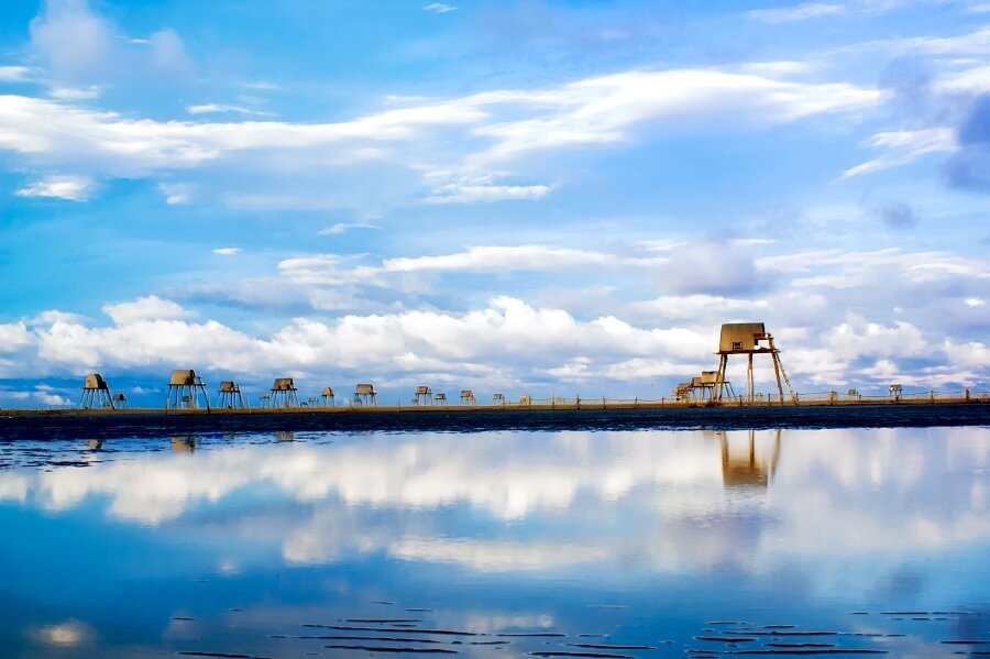 Du lịch bãi biển Đồng Châu với những trải nghiệm thú vị