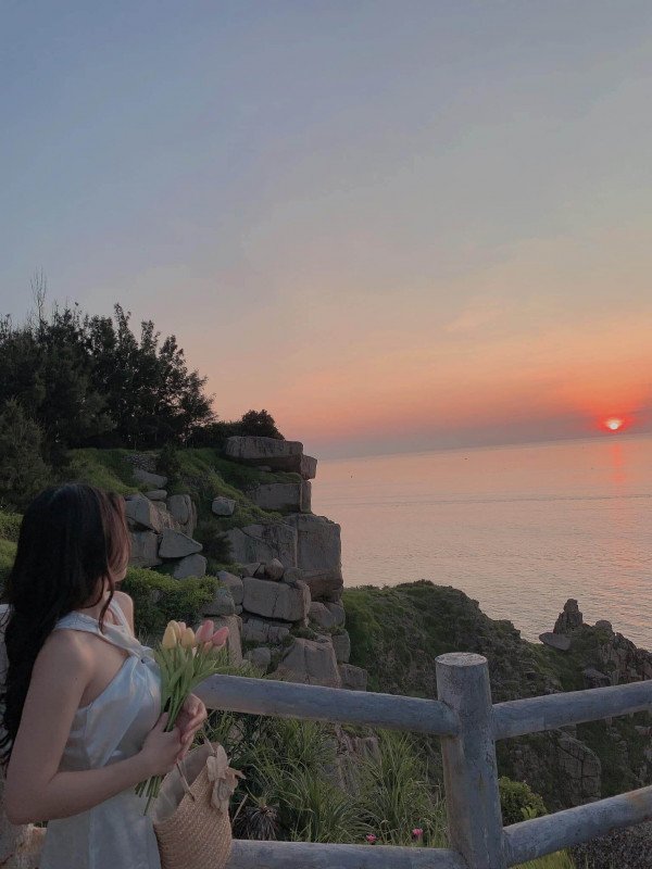 Chuyến săn bình minh ở Bãi Môn - Mũi Điện đẹp nức lòng