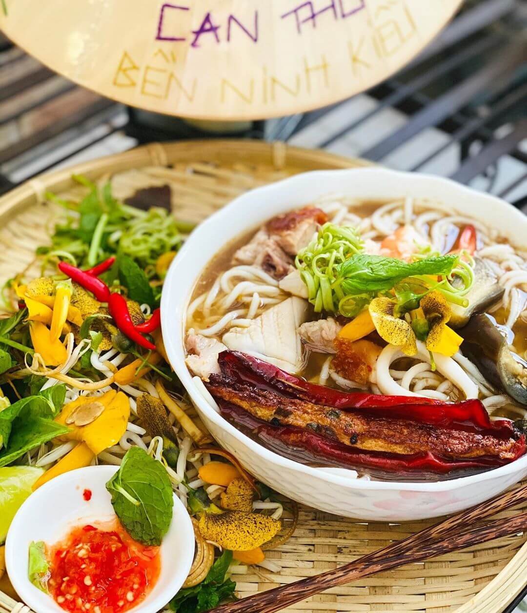 Thưởng thức ẩm thực Cần Thơ cực kỳ ngon miệng với những món ăn hấp dẫn