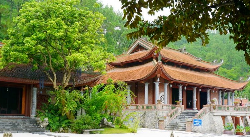 Chùa Địa Tạng Phi Lai Tự Hà Nam có gì hot mà thu hút giới trẻ?