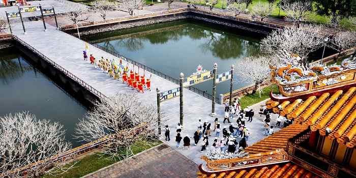 Du lịch Huế 2023 – Thấy Đông Ba là thấy Tết