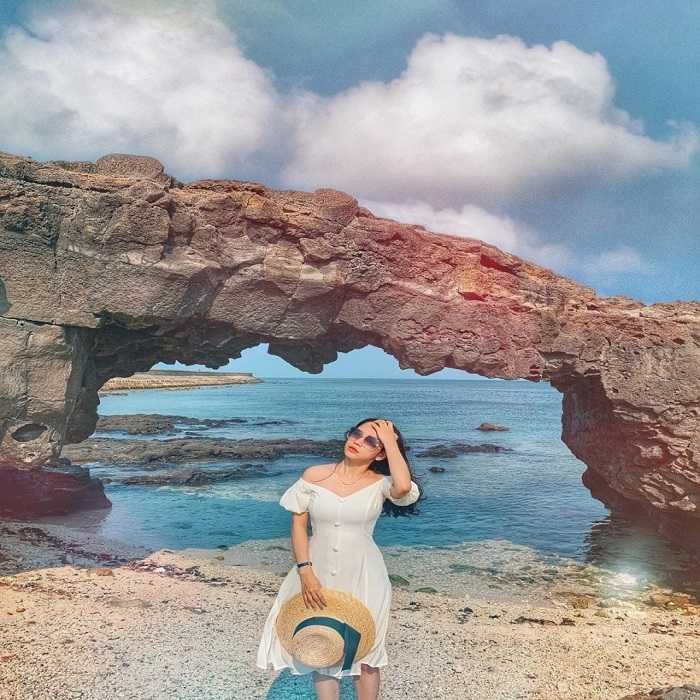 Cổng Tò Vò Đảo Lý Sơn – Địa điểm checkin không ngừng