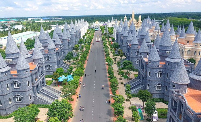 Du lịch Hậu Giang - Kinh nghiệm checkin Disneyland ở Việt Nam