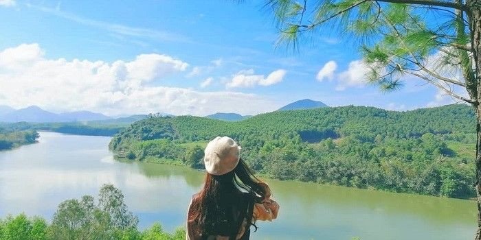 Mộng mơ giữa Đồi Vọng Cảnh sang thu