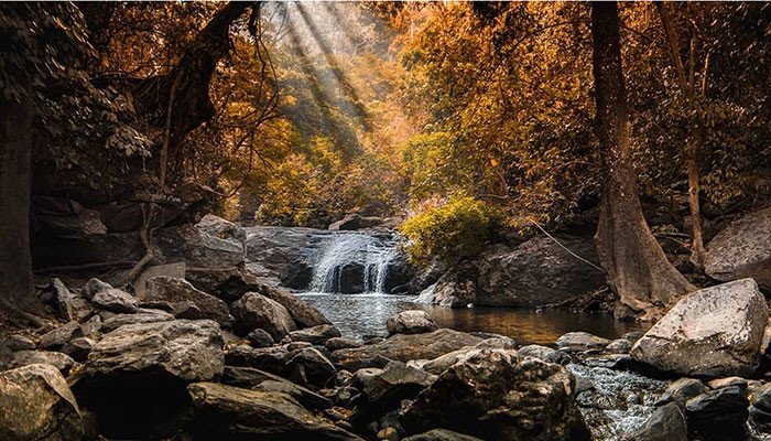 Review Trekking suối Cửa Tử 2 ngày 1 đêm