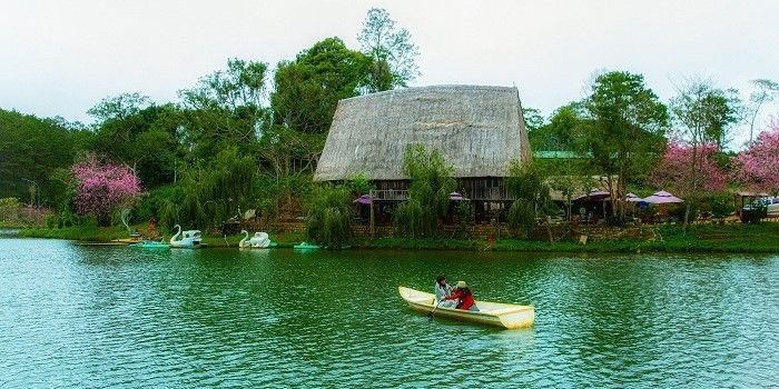 Kon Tum 2022 – Ngôi sao quyến rũ trái tim người mê du lịch