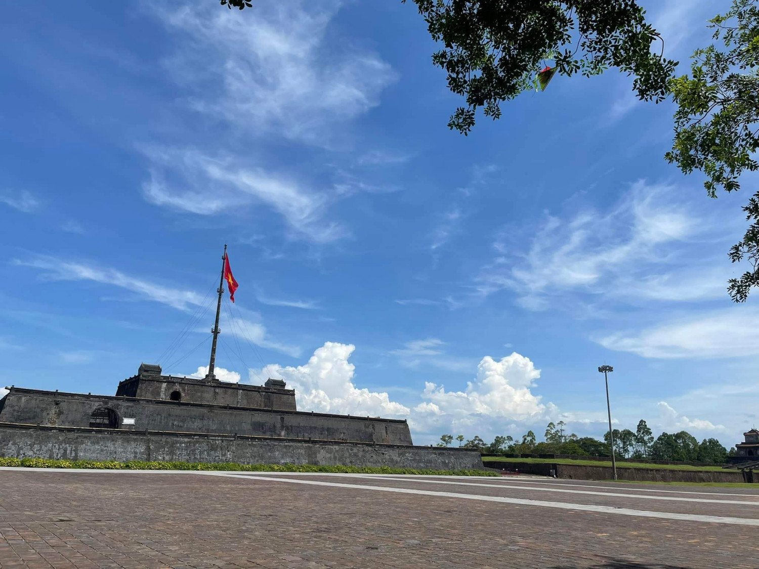 Review kinh nghiệm du lịch Huế trong vòng 3 ngày 2 đêm