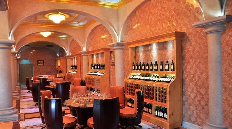 Kinh nghiệm đi lâu đài rượu vang cực kỳ nổi tiếng tại phố biển Phan Thiết