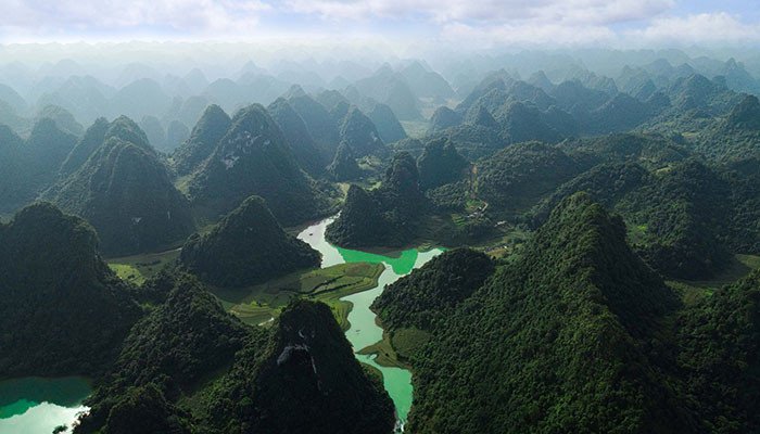 Núi Thủng Cao Bằng - Ngọn núi thủng độc nhất ở tại mảnh đất biên cương tổ quốc