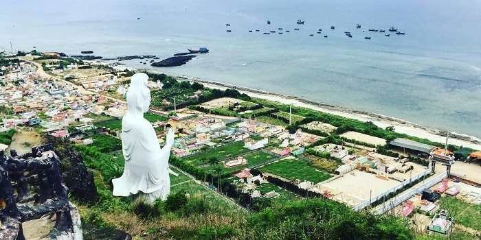 Núi Giếng Tiền Lý Sơn – Khám phá nét độc đáo của núi lửa triệu năm tuổi