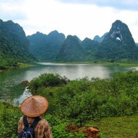 Chinh phục núi Mắt Thần - Ngọn núi độc nhất vô nhị ở Việt Nam