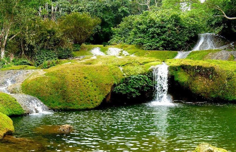 Khám phá bức tranh phong cảnh hữu tình thác Đăng Mò giữa núi rừng Tây Bắc