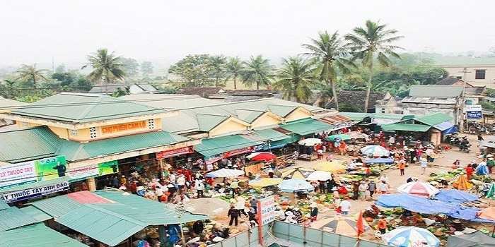 Tham gia Chợ phiên Cam Lộ - Gìn giữ nét văn hóa lâu đời