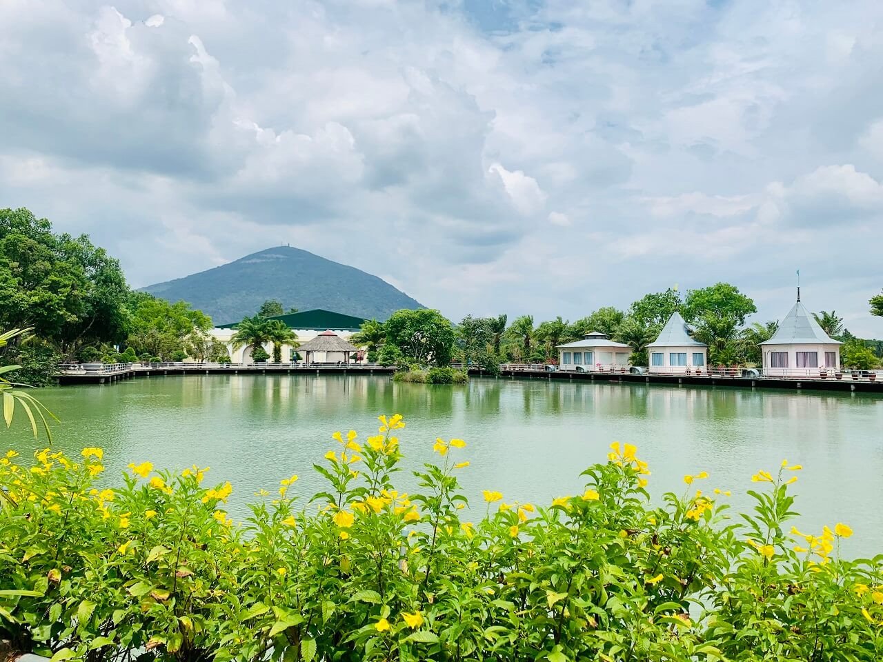 Khu du lịch Long Điền Sơn - Điểm đến hấp dẫn cho mùa hè tại Tây Ninh