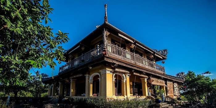 Ghé thăm Lầu Tứ Phương Vô Sự tại Huế